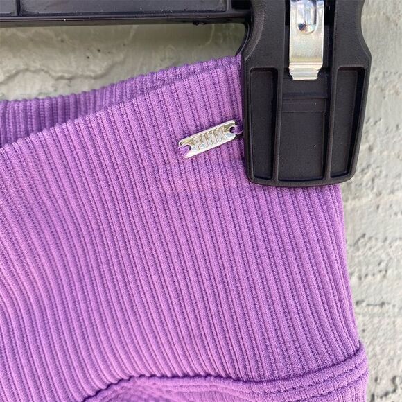 Victoria's Secret PINK Seamless Ombré Biker Shorts Purple Sz Medium - Picture 3 of 7
